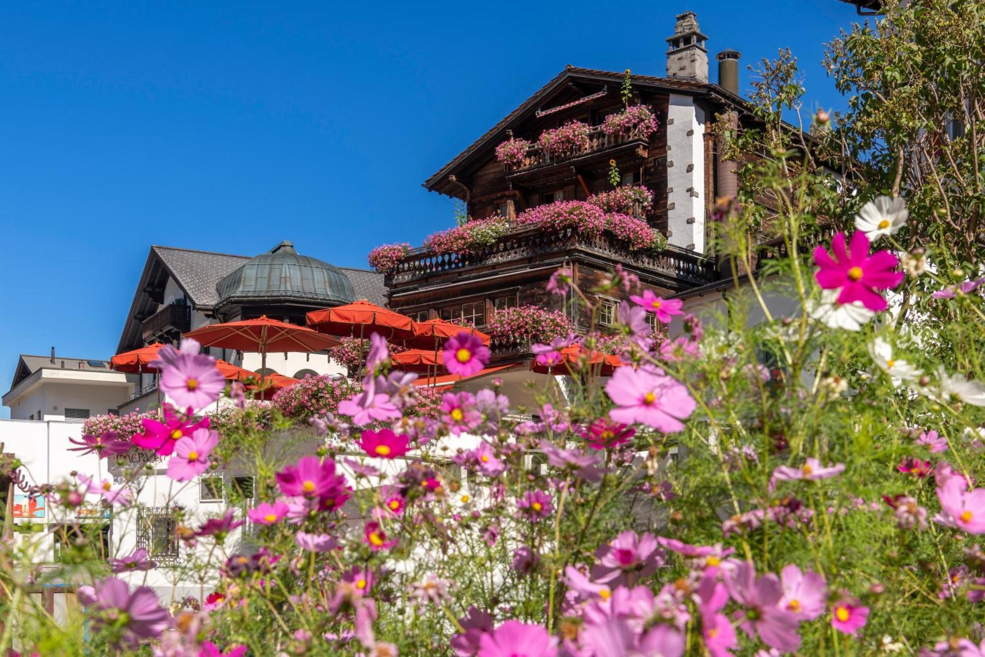 Chesa Grischuna Hotel 4*